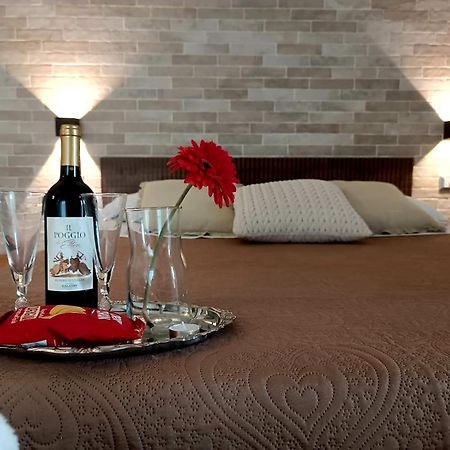 Casa Rosamari - Su Lago Di Posta Fibreno, Appartamento Con Camino Exteriér fotografie